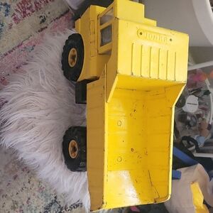 Tonka Classic Yellow Collectible Construction Truck Vintage